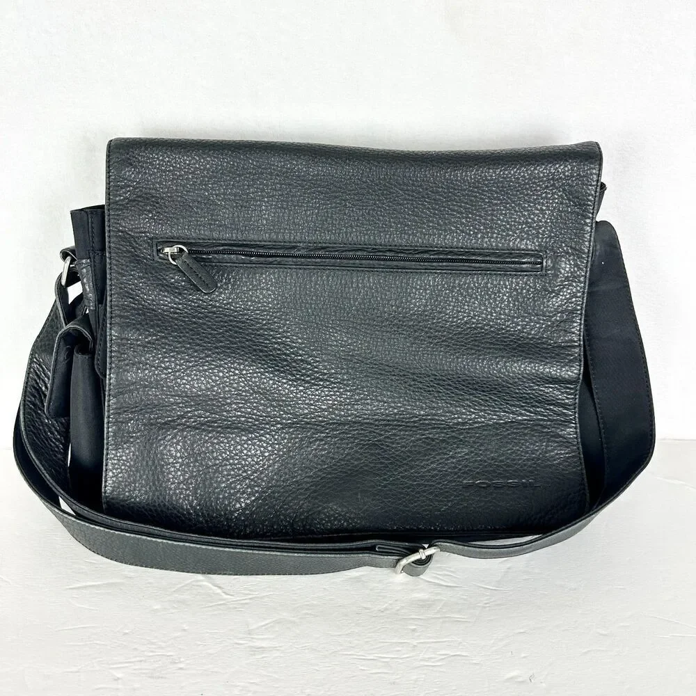 Fossil Leather Messenger Laptop Bag Black Business Office Commute Travel 8843